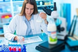 在線水質監測儀在污水處理廠的四大核心作用：不僅僅是為了環保合規